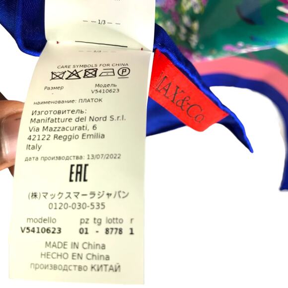 Max&Co. Scarf Womens 29"x31" Green Blue Floral Silk‎ Square Multifunction Shawl - Picture 9 of 11